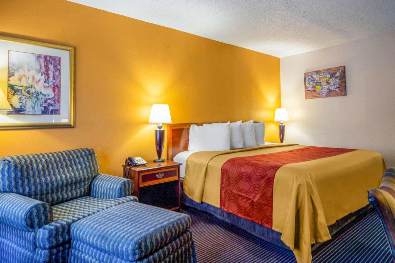 Econo Lodge Baton Rouge Prairieville Esterno foto